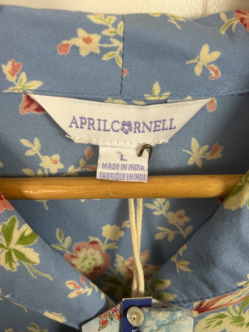 April Cornell Blue Floral Print Petra Short Sleeve Blouse Summer Top Size Large - Picture 11 of 14